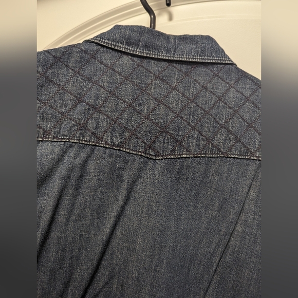 PAIGE denim shirt (M) - Picture 3 of 6